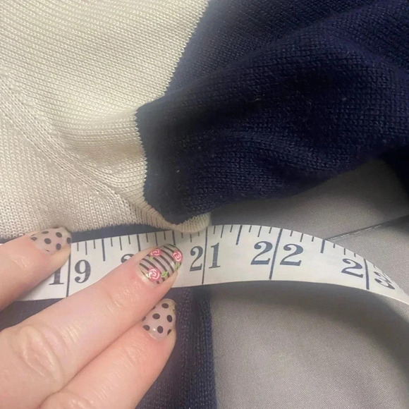 Vince Camuto Color Block Sweater Dress Elbow
Patches Long Sleeve Crew Neck Large - Picture 4 of 6